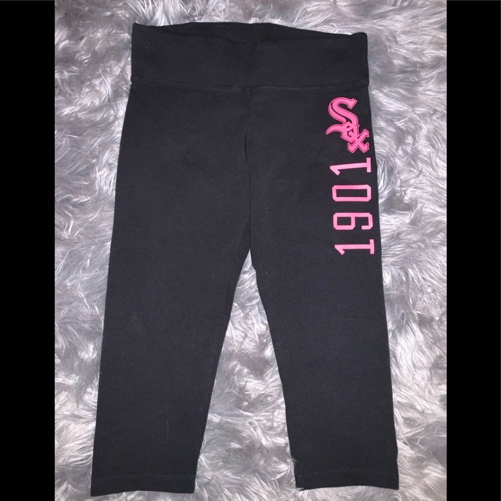White Sox Pink Cropped Leggings
